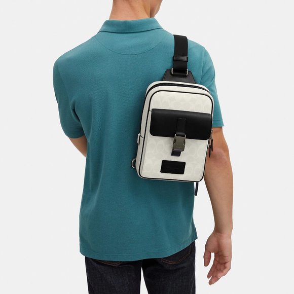 🥰 Coach Track Pack In Colorblock Signature Canvas - Picture 6 of 12